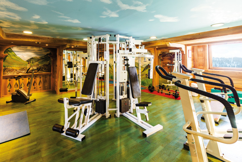 Salle fitness et musculation