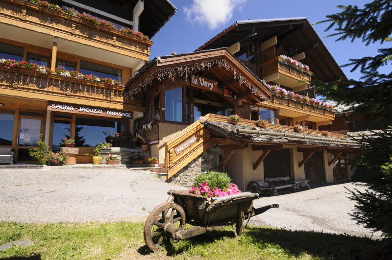 residence-**-le-very-les-saisies-ete