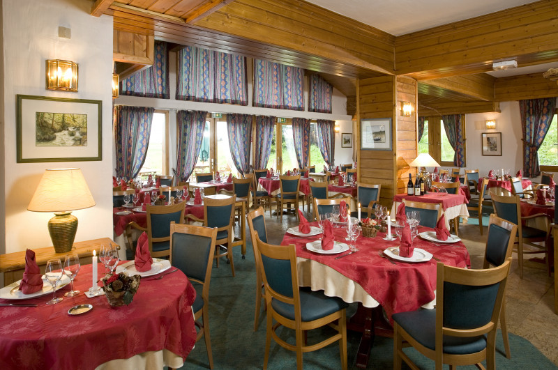 salle-restaurant-hotel-le-calgary-les-saisies salle-restaurant-hotel-le-calgary-les-saisies