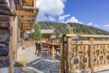 159_23_CHALETEXALTA_lv_images__lot_0075554441_02_20261014115753