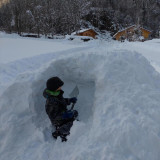Les enfants peuvent jouer autour du Gîte !