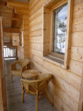Le balcon pour profiter du soleil couchant après une journée dans la montagne.