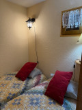 Coin cabine - double
