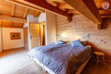 étage
2 lits 1 personne 90x190 cm jumelables en 1 lit 2 personnes 180x190 cm