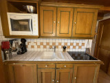 _lv_images__lot_0001010012_07_20111125