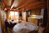 _lv_images__lot_0001010012_10_18652261