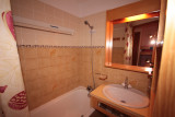 _lv_images__lot_0001040208_03_19011435