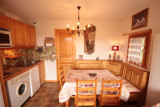 _lv_images__lot_0001370110_07_19084592