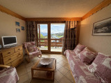 _lv_images__lot_0001440114_01_20114488