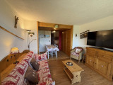 _lv_images__lot_0001460313_01_19624492