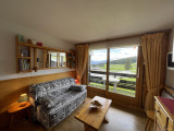 _lv_images__lot_0001710308_01_23515767