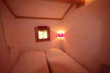 _lv_images__lot_0001820010_10_19068700