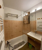 _lv_images__lot_0100000013_03_19035380