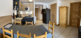 _lv_images__lot_0100000127_05_20112057