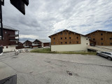 _lv_images__lot_0100000181_15_23476471