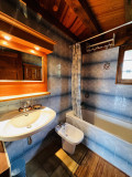 _lv_images__lot_0100000200_03_18647052