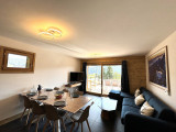 _lv_images__lot_0100000215_03_20112012