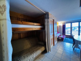 _lv_images__lot_0100000235_09_23513366