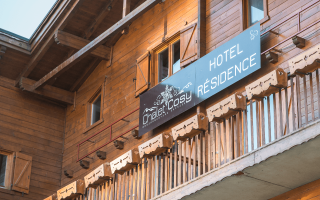 Room 434524-1003706 Room 434524-1003706