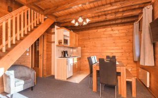 Room 434526-1003709 Room 434526-1003709