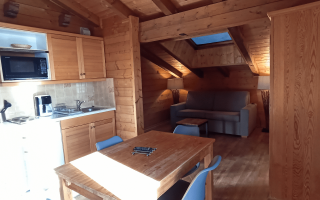 Room 434529-1003714 Room 434529-1003714