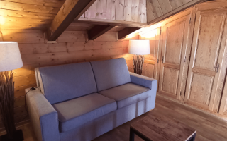 Room 434529-1003714 Room 434529-1003714