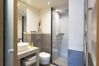 3p6gc-sdb-13833308 3p6gc-sdb-13833308