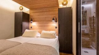 _lv_images___lot_0000000863_03_11788144 _lv_images___lot_0000000863_03_11788144