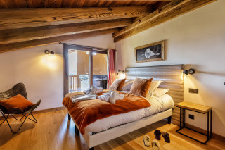 _lv_images__lot_0000000850_06_17155749 _lv_images__lot_0000000850_06_17155749