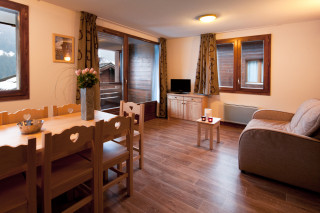 saisielmont05-13562205 saisielmont05-13562205