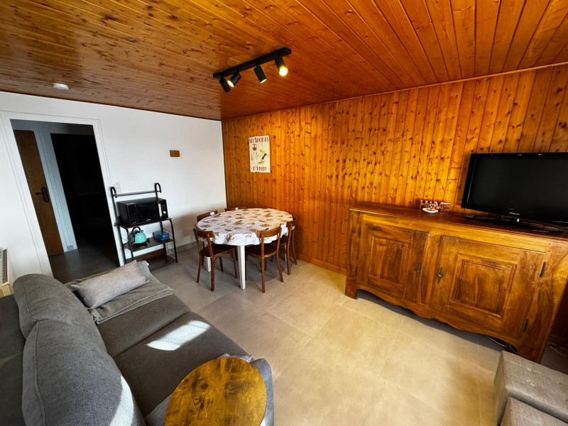 PHOTO-2025-11-18-16-34-51_17