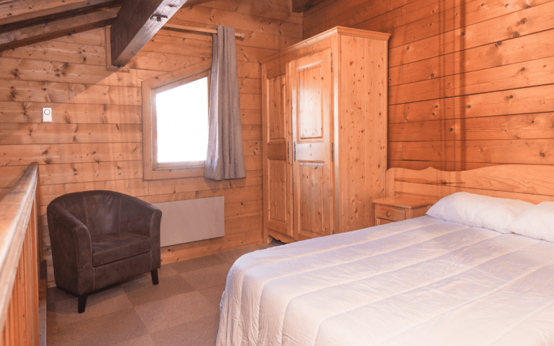 Room 434525-1003708 Room 434525-1003708