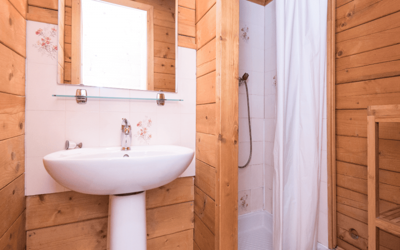 Room 434525-1003708 Room 434525-1003708