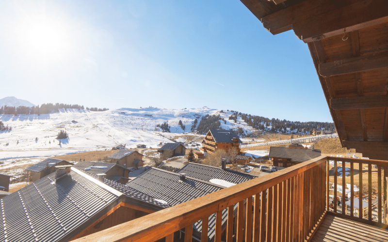 Room 434527-1003710 Room 434527-1003710