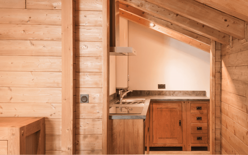 Room 434528-1003713 Room 434528-1003713