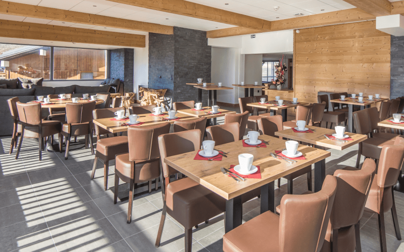 Room 434530-1003716 Room 434530-1003716