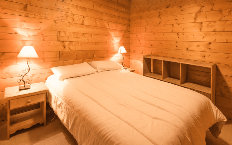 Room 434525-1003708 Room 434525-1003708