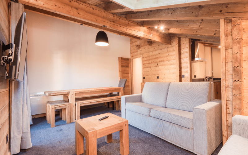 Room 434528-1003713 Room 434528-1003713