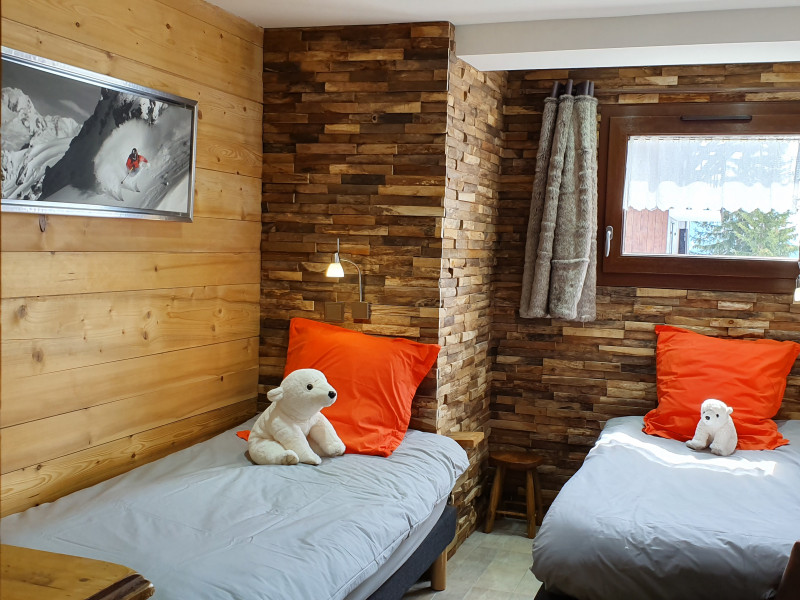 20190406_124057_2.jpg 20190406_124057_2.jpg