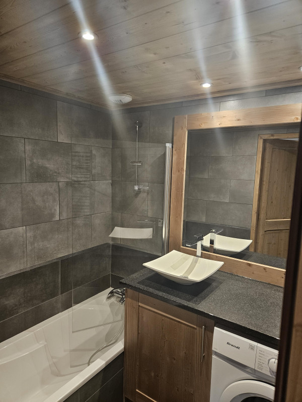 SALLE DE BAINS SALLE DE BAINS