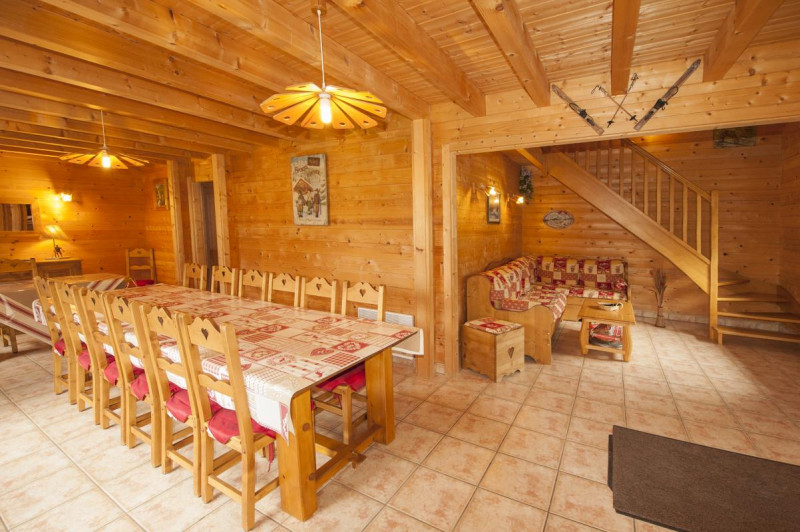 Pièce à vivre avec vue sur la vallée de Beaufort Pièce à vivre avec vue sur la vallée de Beaufort