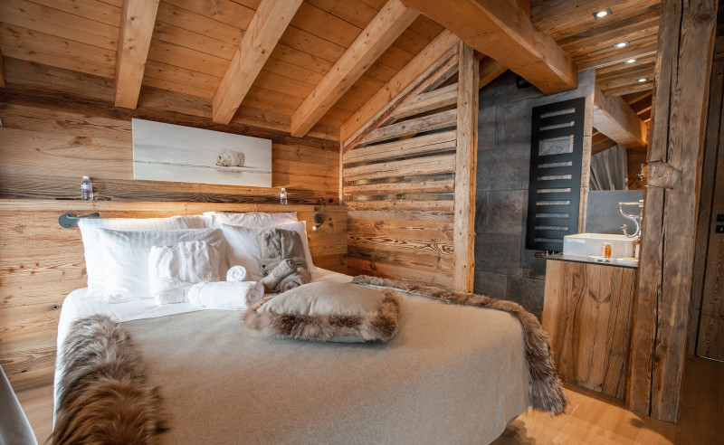 14_13635238_1.jpg 14_13635238_1.jpg