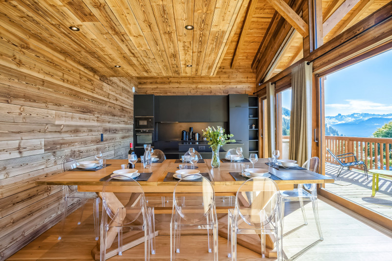 Séjour moderne et convivial - © Village Les Armaillis Séjour moderne et convivial