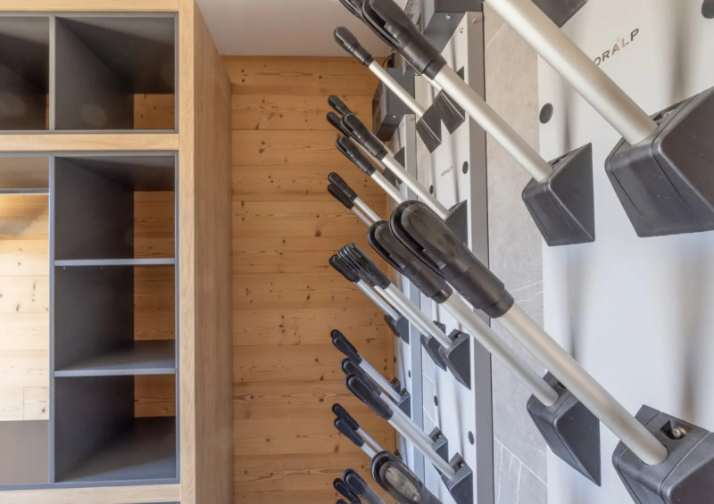 CASIER A SKI - © LES GALETAS DU MONT BLANC CASIER A SKI