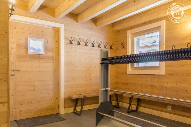 14540772_18827797_jpg.jpg 14540772_18827797_jpg.jpg