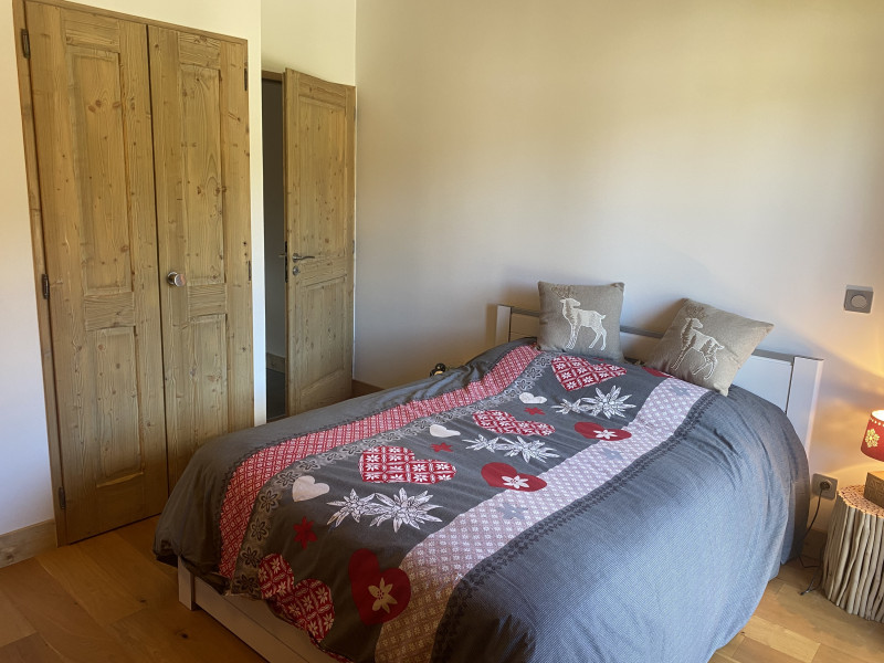 chambre_1.jpeg chambre_1.jpeg