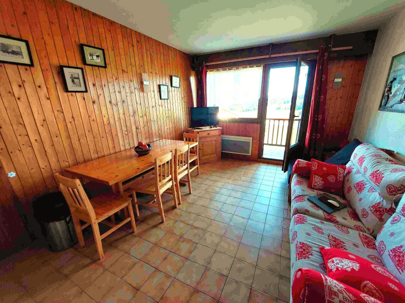 mar_salon1.jpg mar_salon1.jpg