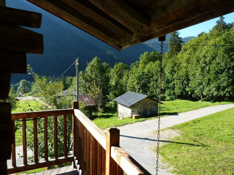 Le mazot vu depuis le balcon