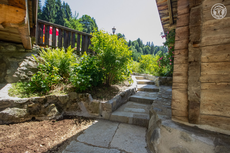 73g132293_jpg.jpg 73g132293_jpg.jpg