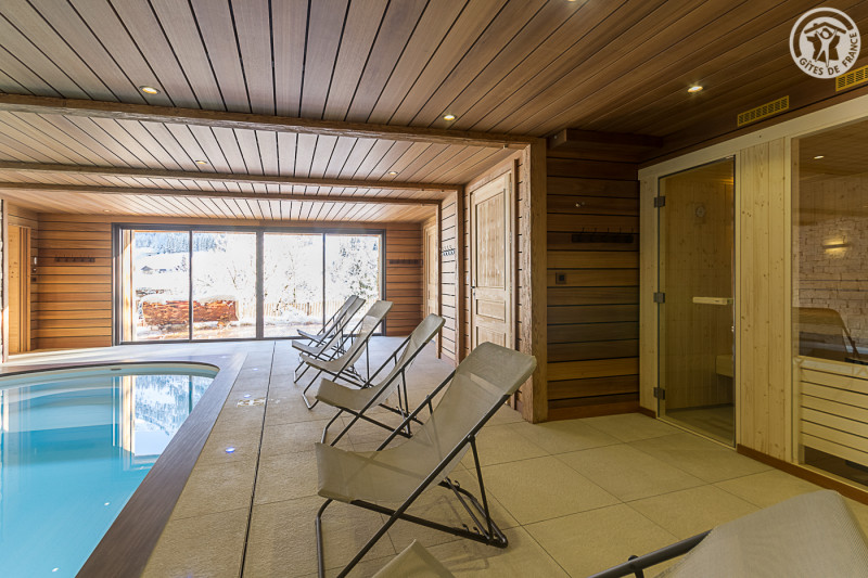 La piscine - © Gîtes de France La piscine